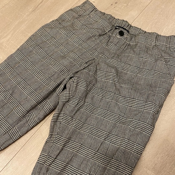 Brandy Melville plaid flare pants - Picture 2 of 2